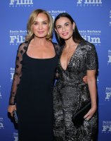 demi moore al gala 19.jpg
