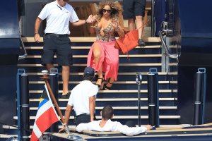 mariah carey in ibiza 03.jpg