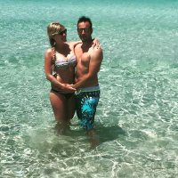 elena ballerini in bikini 01.jpg