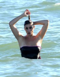 Elisa-Isoardi-Sexy-The-Fappening-Blog-7-1.jpg
