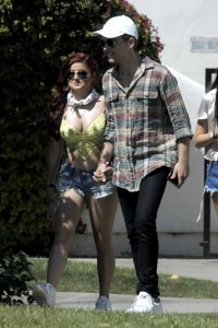 ariel winter in shorts 10.jpg