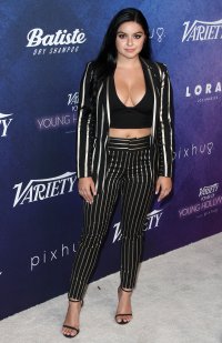ariel winter al gala 33.jpg