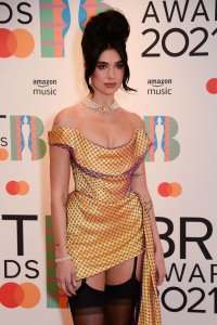 Dua-Lipa-Sexy-4-thefappeningblog.com_.jpg