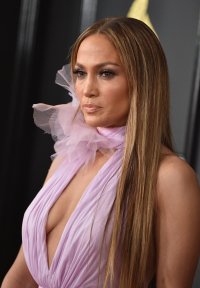 jennifer lopez al gala 03.jpg