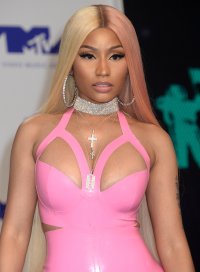 nicki minaj al gala 18.jpg