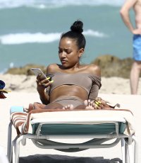 karrueche tran in beach 15.jpg