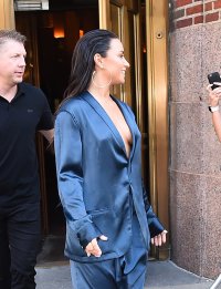demi lovato in radio 04.jpg