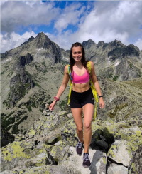 Screenshot 2021-10-26 at 12-30-21 Denisa Malková su Instagram Mountains… .png