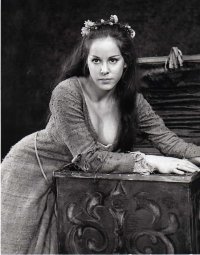 19 Louise Sorel 4.jpg