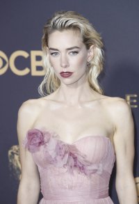 Vanessa Kirby.jpg