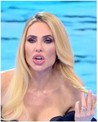 Ilary Blasi (30).jpg