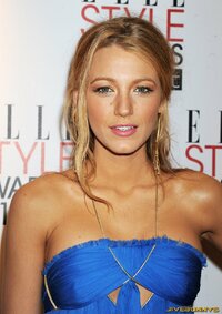 Blake_Lively_blue_dress_109008.jpg