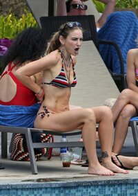 drea de matteo in bikini (12).jpg