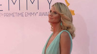 Heidi Klum_Emmy Awards 2012 hd1080p.avi_snapshot_00.00_[2012.09.29_23.44.25].jpg