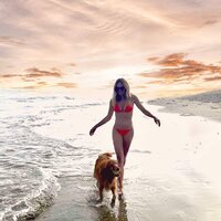 vanessa angel in bikini 14.jpg