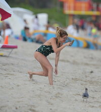 chanel west coast in beach (15).jpg