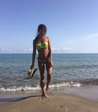 clotilde esposito in bikini 01.jpg