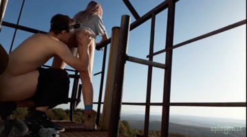High altitude cumshot -amateur couple - spicylust-5.png