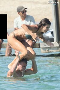 Elisabetta-Canalis-Sexy-The-Fappening-Blog-30.jpg