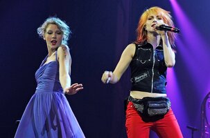 hayley-williams-taylor-swift-billboard-1548.jpg