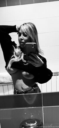 1242x2688_e29931e1f5a8c7730f57fa0ba5337505.jpg