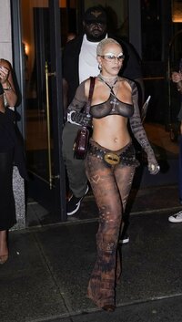 Doja-Cat-Nude-06.jpg