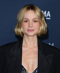 carey mulligan al gala 02.jpg